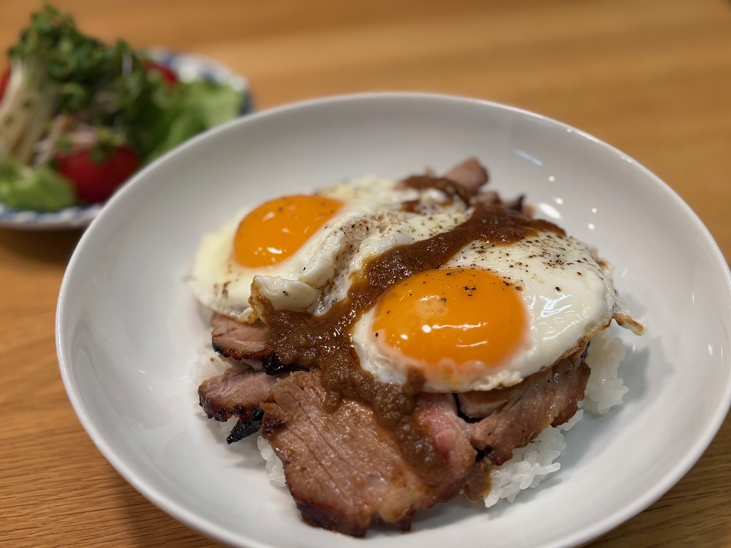 焼豚玉子飯