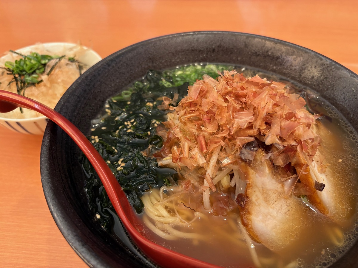 勝武士ラーメン