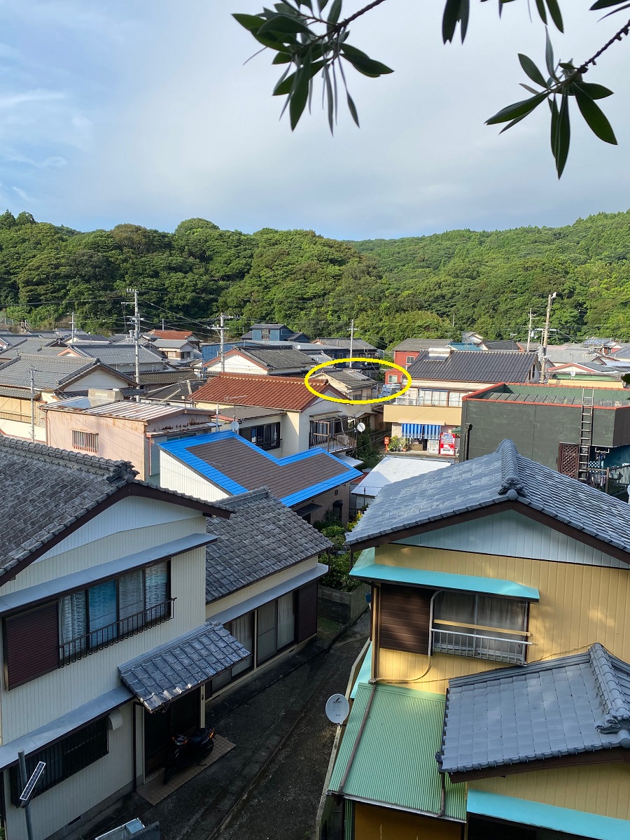 中浜の寺の階段からの風景